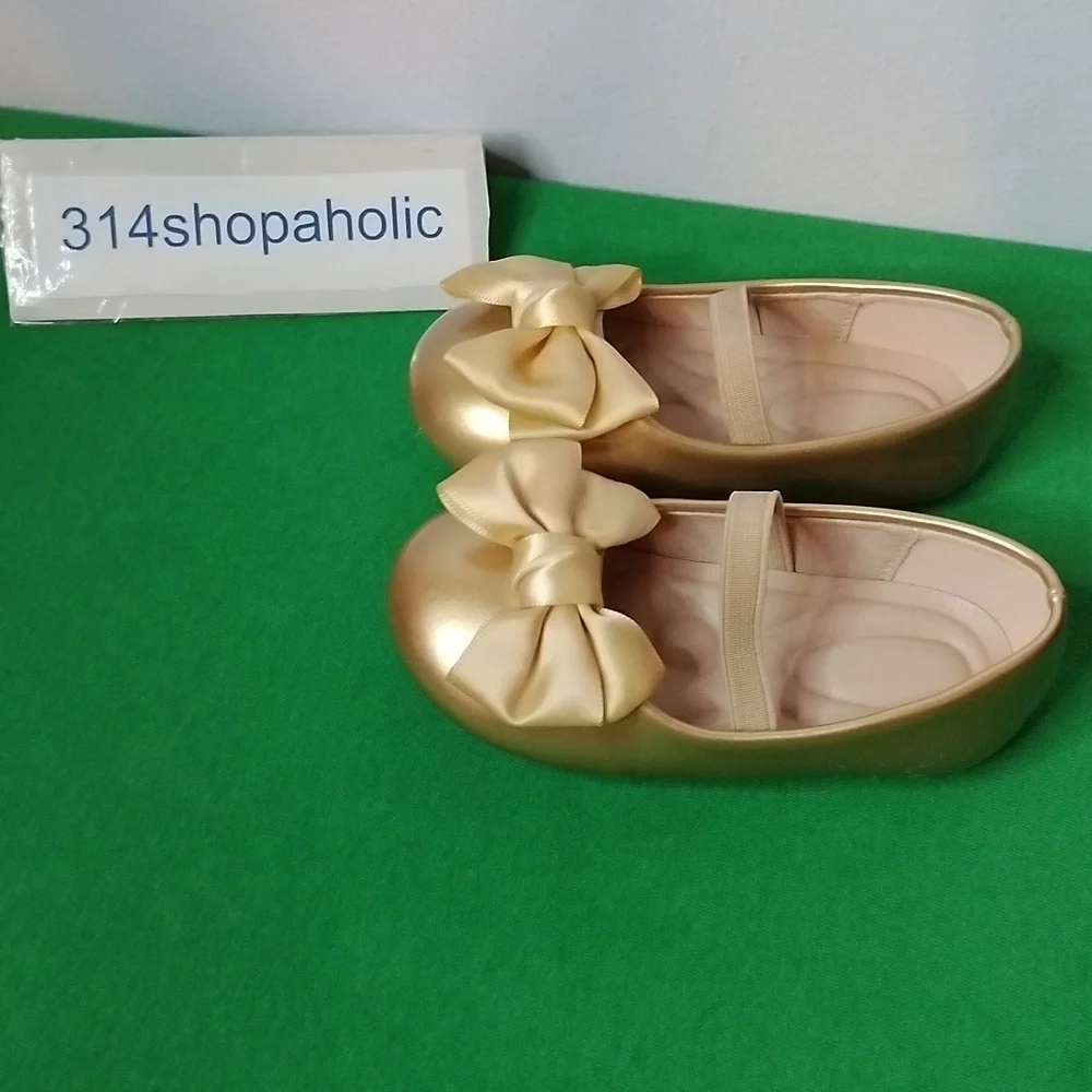 Toddler Girls Gold Patent Leather Shoes With Bow